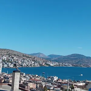 Vjollca's Sarandë